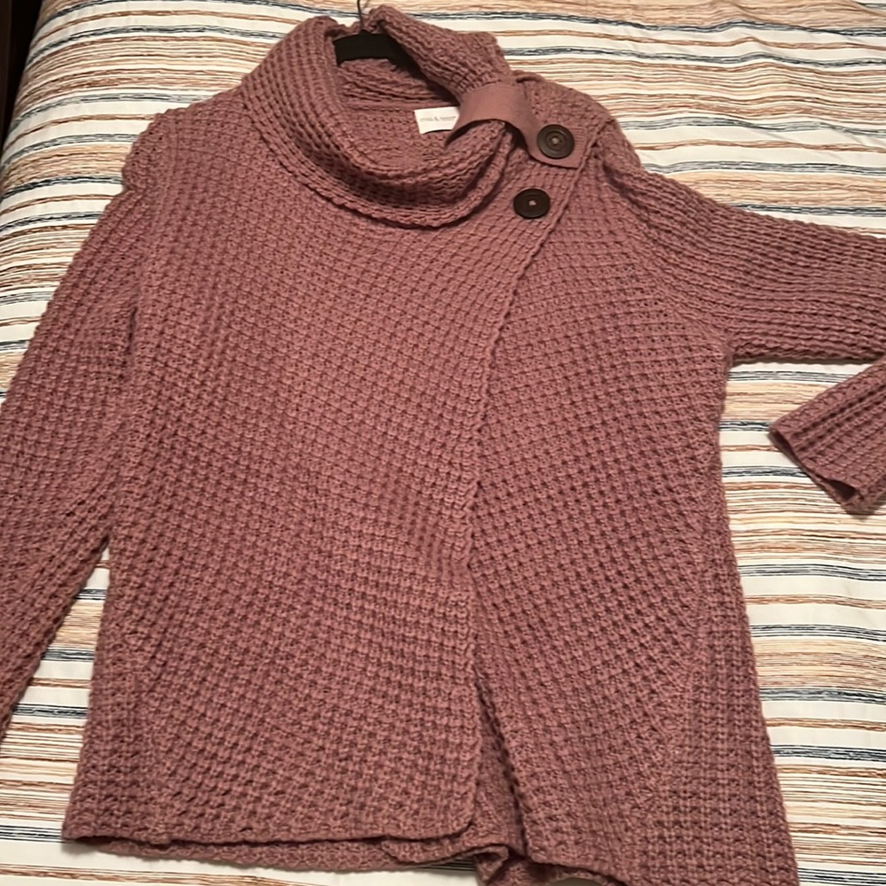 Mia & Tess sweater